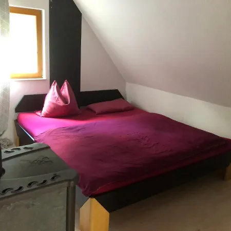 Ferienwohnungen Am Rohrbacher Hof Appartement